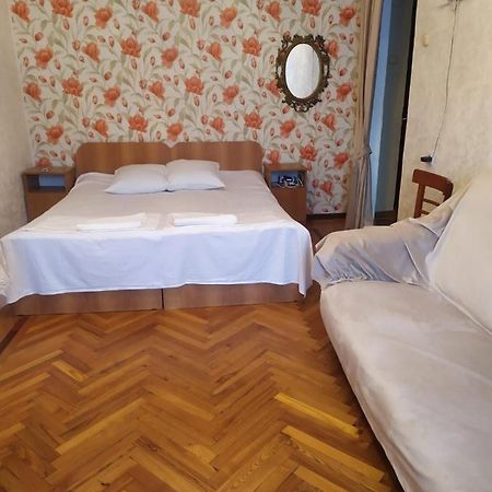 Ferienwohnung Квартира В Гаграх Exterior foto