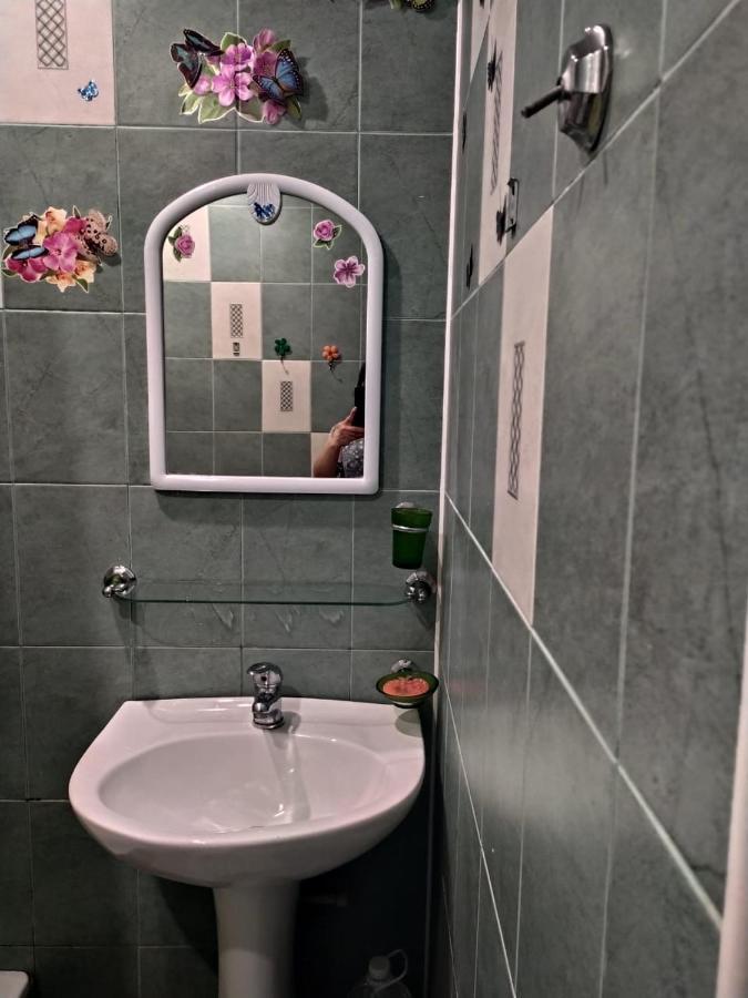 Ferienwohnung Квартира В Гаграх Exterior foto