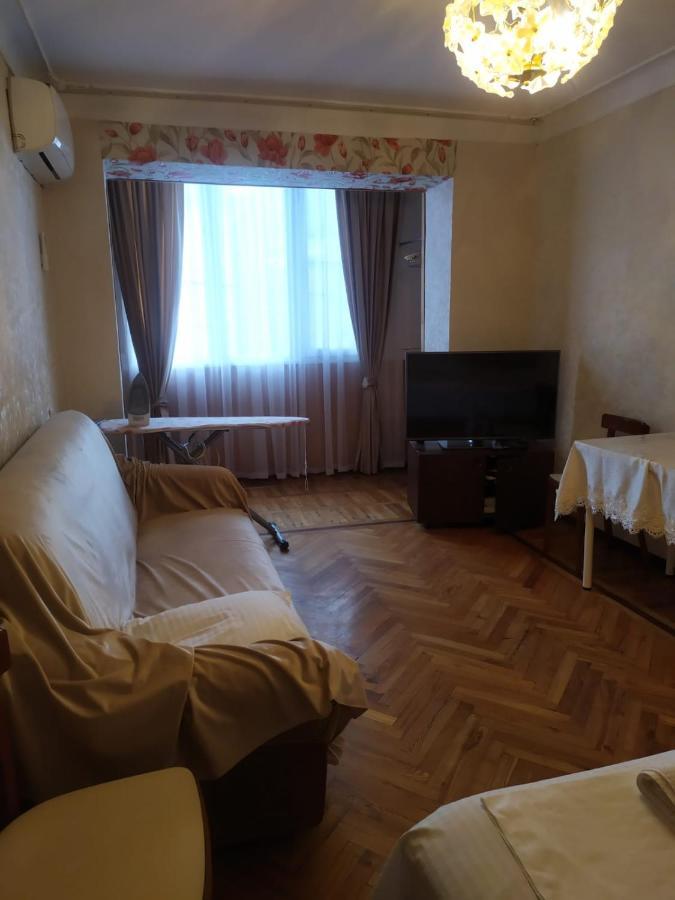 Ferienwohnung Квартира В Гаграх Exterior foto